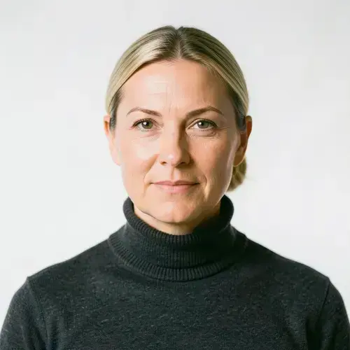 Portrait of Maria Sokolova, Chief Technology Officer of Muscalfrnut Technologies